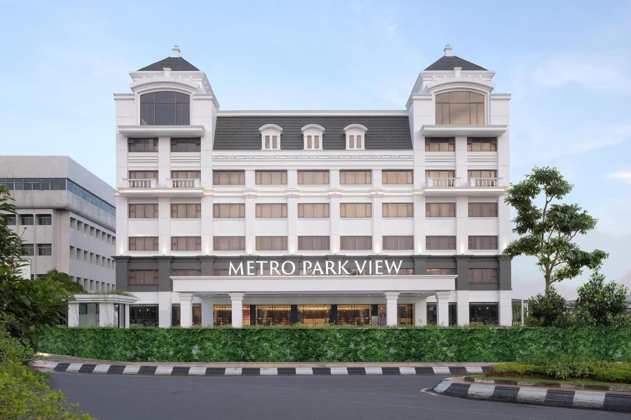 Metro Park View Hotel Kota Lama Semarang Buitenkant foto
